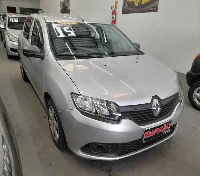 Carro Renault Sandero 2015 Authentique HIi-Power 1.0 16V (Flex)