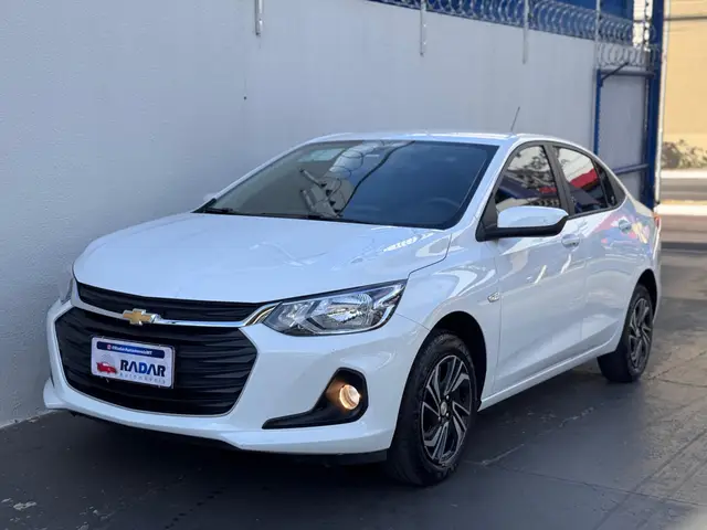 Carro Chevrolet Onix 2025 LT 1.0