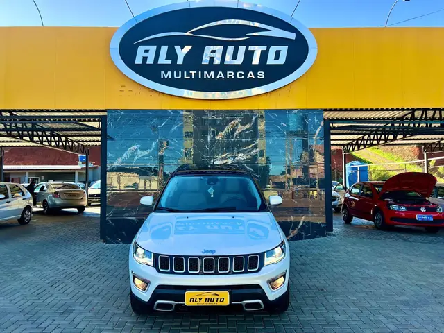 Carro Jeep Compass 2019 2.0 Limited (Aut) (Flex)