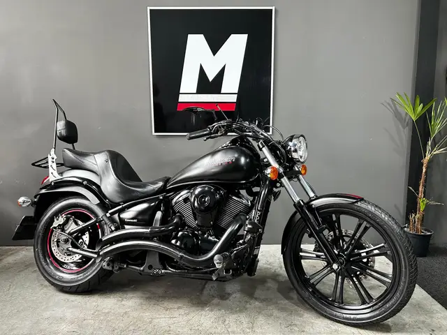 Moto Kawasaki Vulcan 2011 900 Custom