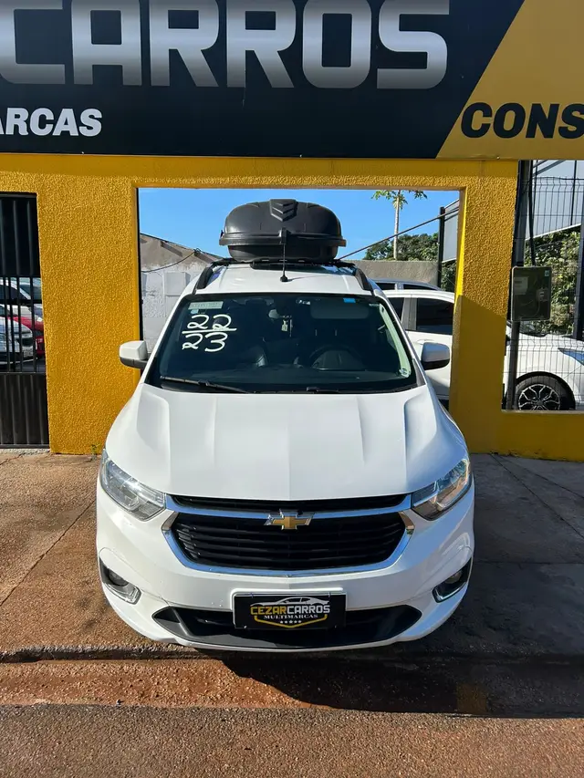 Carro Chevrolet Spin 2023 Premier 1.8 (Aut.)