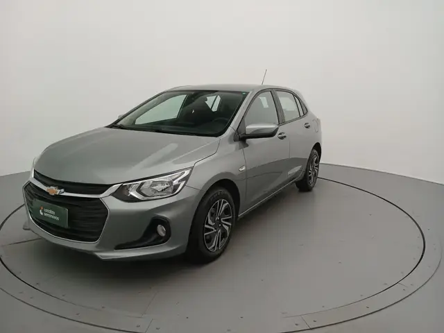 Carro Chevrolet Onix Plus 2025 LT 1.0