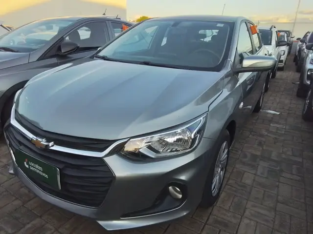 Carro Chevrolet Onix Plus 2024 LT 1.0