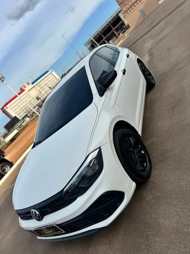 Carro Volkswagen Polo 2025 Track 1.0 Flex 12V 5p