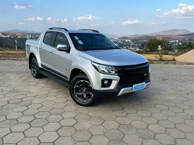 Carro Chevrolet S10 Cabine Dupla 2023 High Country 2.8 Turbodiesel (Aut.)