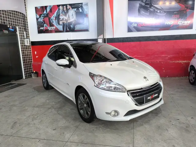 Carro Peugeot 208 2014 Griffe 1.6 16V (Flex) (Aut)