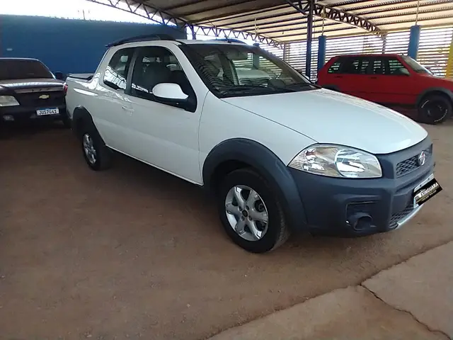 Carro Fiat Strada 2018 Hard Working 1.4 (Flex) (Cabine Dupla)