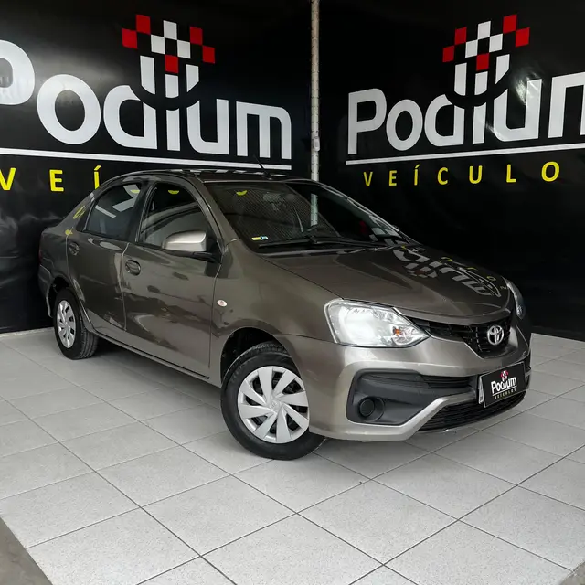 Carro Toyota Etios Sedan 2018 XS 1.5 (Aut) (Flex)
