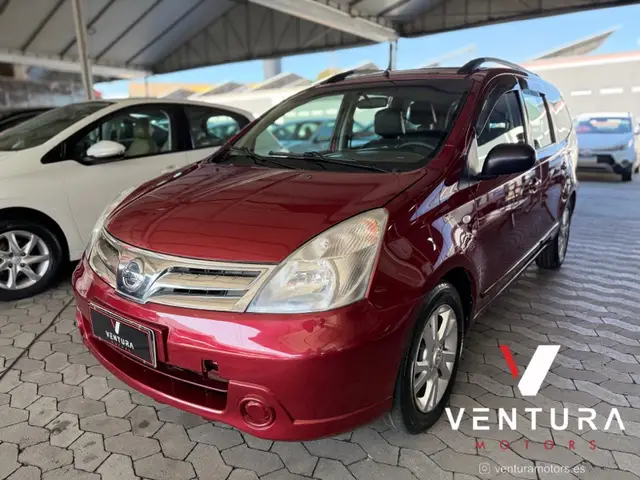 Carro Nissan Grand Livina 2013 S 1.8 16V (flex)