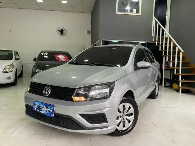 Carro Volkswagen Voyage 2015 1.6 VHT Highline (Flex)