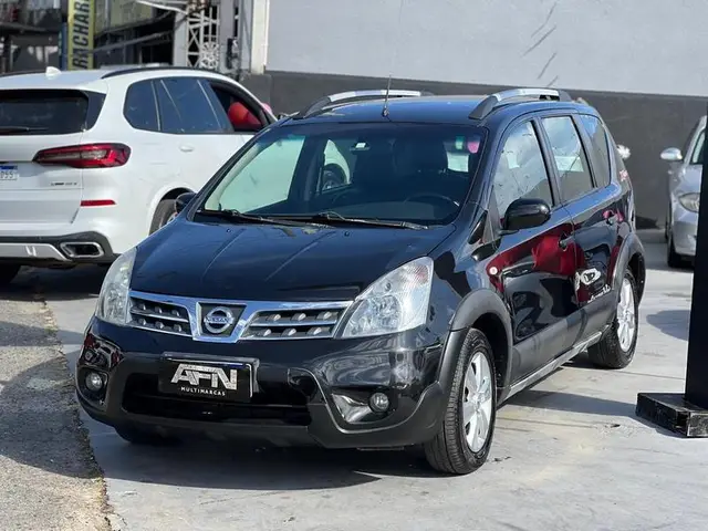 Carro Nissan Livina 2013 X-Gear SL 1.6 16V (flex)