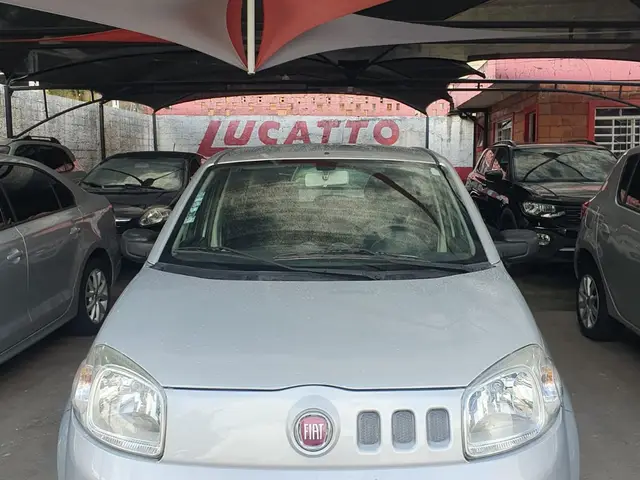 Carro Fiat Uno 2014 Vivace 1.0 8V (Flex) 4p