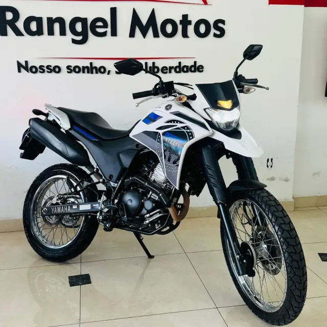 Moto Yamaha XTZ 250 Lander 2023 ABS