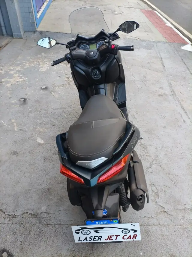Moto Yamaha XMax 2023 ABS
