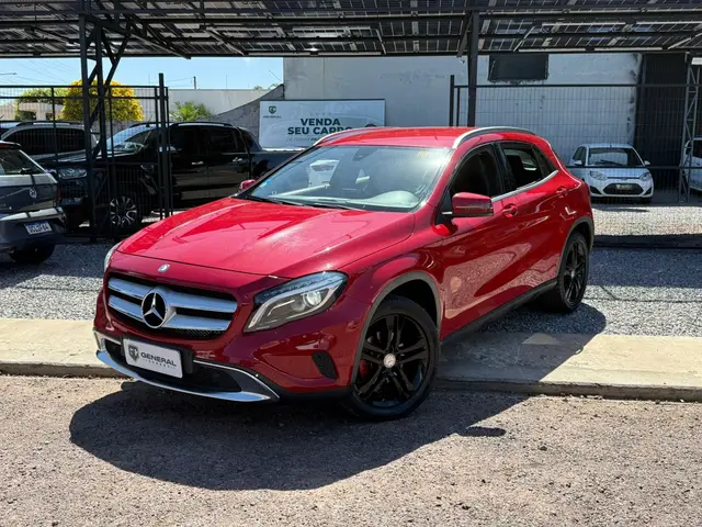 Carro Mercedes-Benz GLA 200 2017 GLA 200 1.6 Enduro
