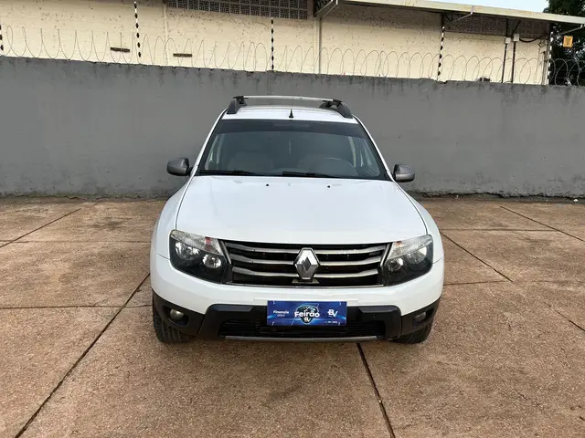 Carro Renault Duster 2014 2.0 16V Dynamique (Flex)