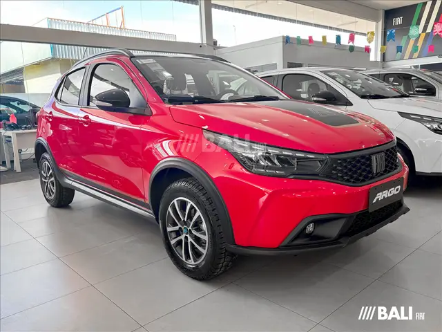 Carro Fiat Argo 2026 Trekking 1.3