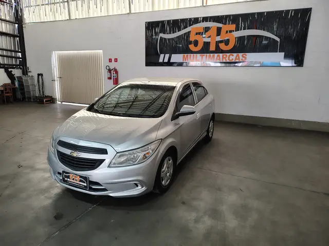 Carro Chevrolet Onix 2017 1.0 Joy SPE/4