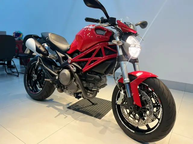 Moto Ducati Monster 2014 796