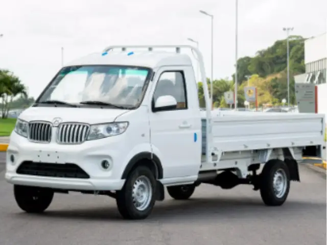 Carro Shineray TLUX 2025 1.6 CS