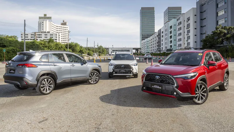 Toyota Corolla Cross híbrido vai vender mais que sedan com mesmo motor