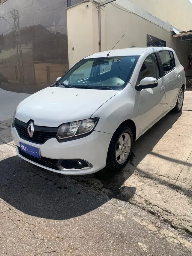 Carro Renault Sandero 2015 Dynamique 1.6 8V