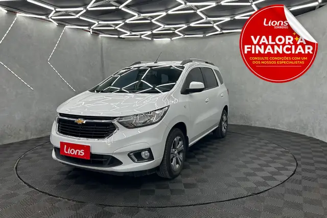 Carro Chevrolet Spin 2023 Premier 1.8 (Aut.)