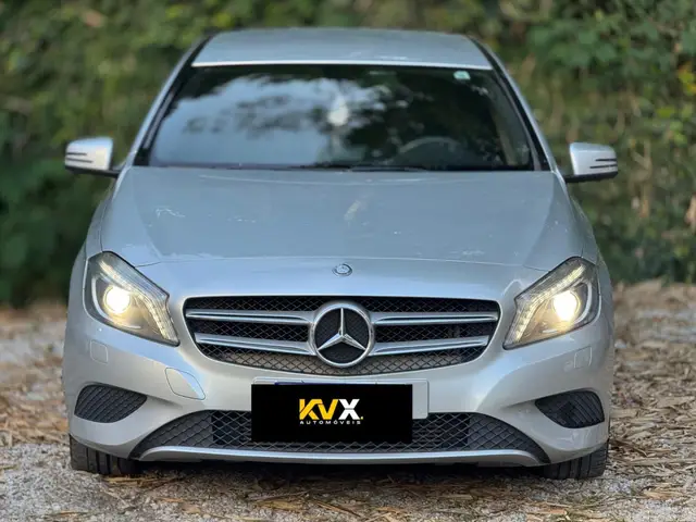 Carro Mercedes-Benz Classe A  2015 200 Style 1.6 DCT Turbo