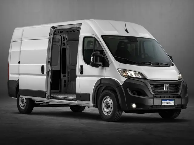 Carro Fiat Ducato 2025 MaxiCargo 2.2 Diesel (E6)