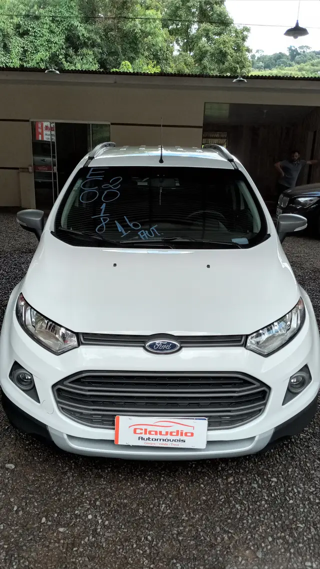 Carro Ford EcoSport 2016 Ecosport SE 1.6 16V (Flex)