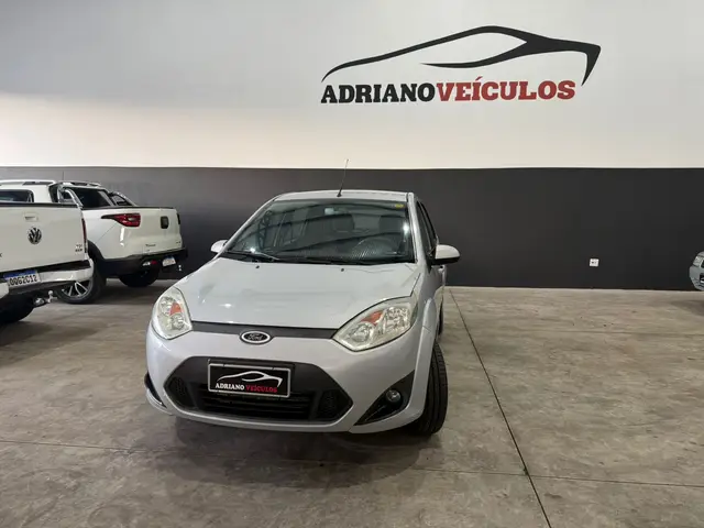 Carro Ford Fiesta Hatch 2012 1.6 (Flex)