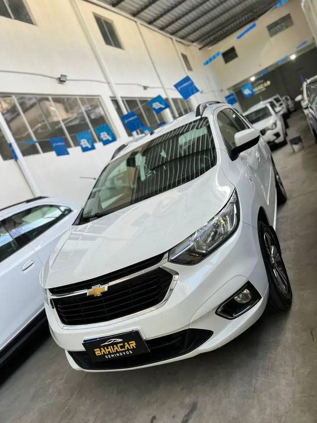 Carro Chevrolet Spin 2023 Premier 1.8 (Aut.)