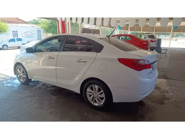 Carro Hyundai HB20S 2015 1.6 Comfort Style (Flex)