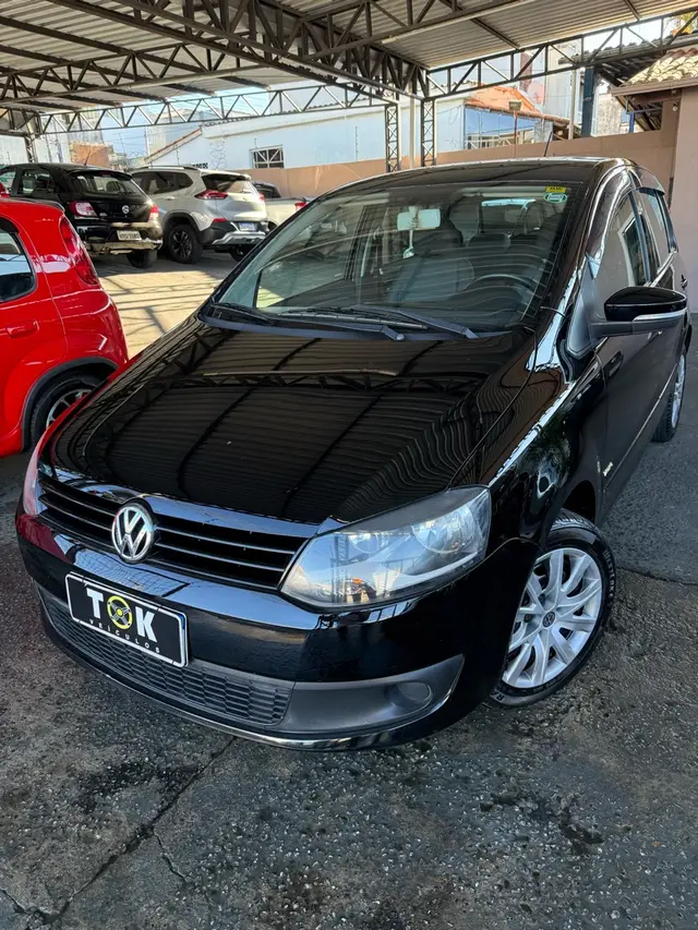 Carro Volkswagen Fox 2012 1.0 8V (Flex) 2p