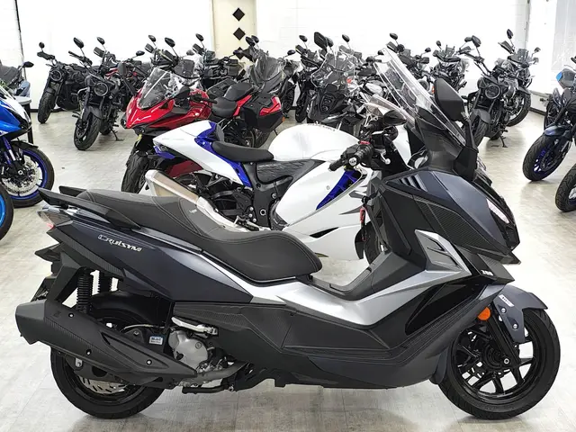 Moto Dafra Cruisym 2025 300