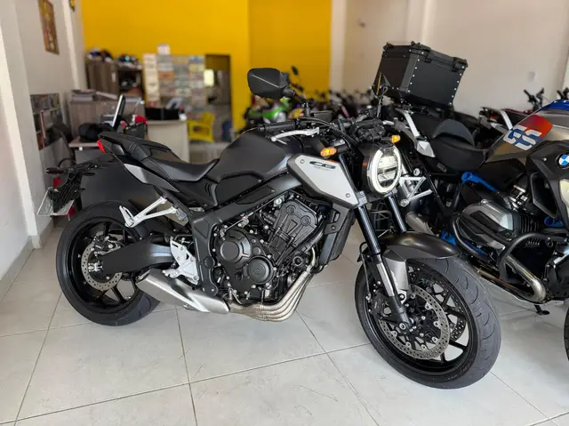 Moto Honda CB 650R 2024 (ABS)