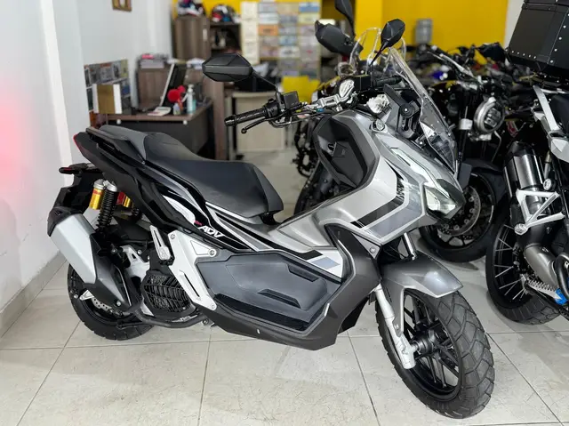 Moto Honda ADV 2023 ABS