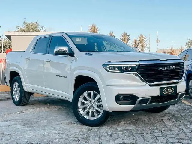 Carro Ram Rampage 2025 Rebel 2.2 Turbodiesel