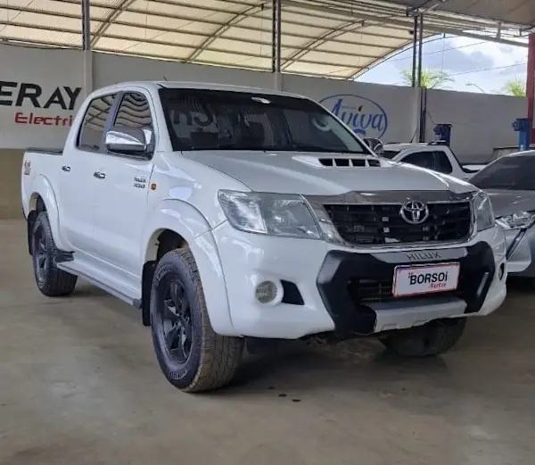 Carro Toyota Hilux Cabine Dupla 2015 Hilux 3.0 TDI 4x4 CD STD