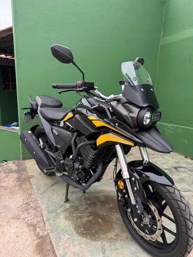 Moto Shineray Storm 200 2025 EFI