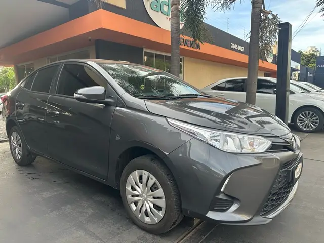 Carro Toyota Yaris Sedan 2025 XL 1.5 (Flex) (Aut)