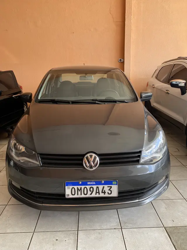 Carro Volkswagen Voyage 2013 (G6) 1.0 TEC Total Flex