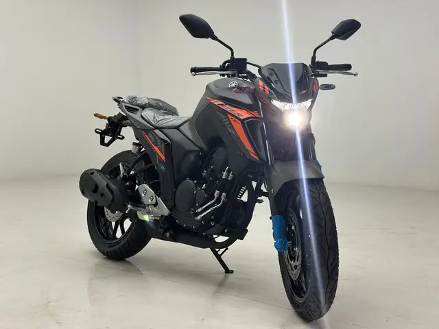 Moto Yamaha Fazer FZ25 2025 ABS