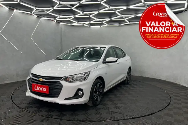 Carro Chevrolet Onix Plus 2024 LT 1.0