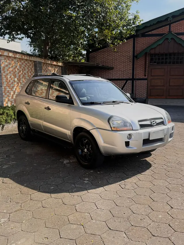 Carro Hyundai Tucson 2011 GL 2.0 16V