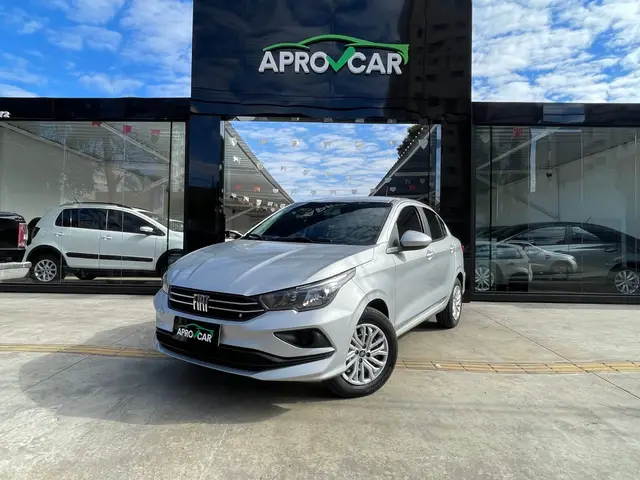 Carro Fiat Cronos 2023 Drive 1.3 (Flex) AT