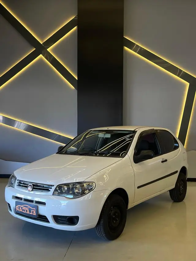 Carro Fiat Palio 2014 1.0 Celebr. ECONOMY F.Flex 8V 2p