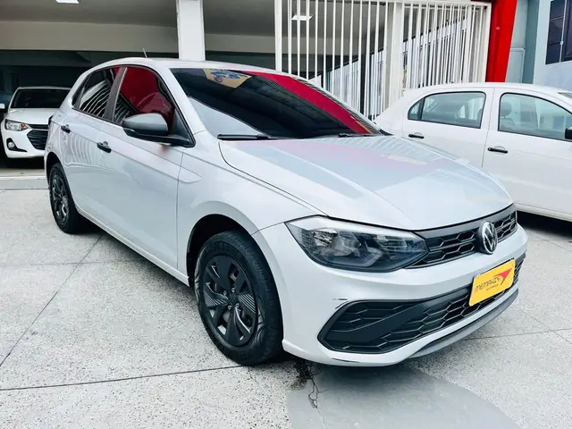 Carro Volkswagen Polo 2024 Track 1.0 Flex 12V 5p