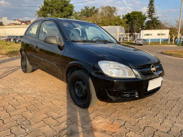 Carro Chevrolet Celta 2011 Life 1.0 VHCE (Flex) 2p