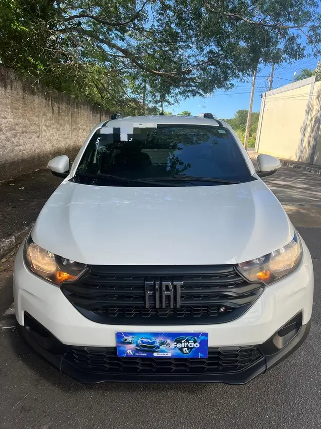 Carro Fiat Strada 2023 Freedom 1.3 CS Plus (Flex)